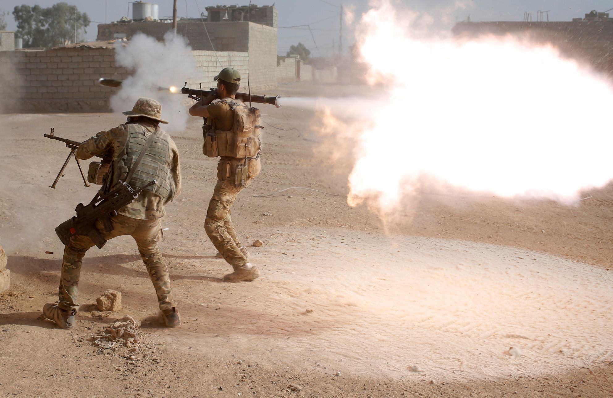 Příslušníci speciálních jednotek irácké armády, nasazovaných do bojů s Islámským státem ve městě.
