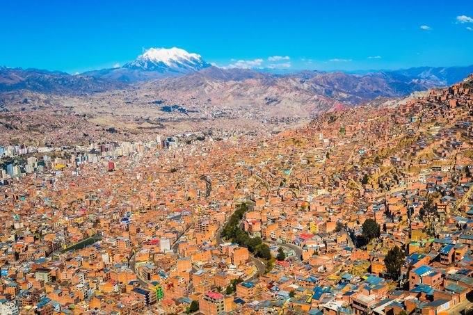 La Paz, Bolívie. Pohled na různé městské aglomerace ve světě.