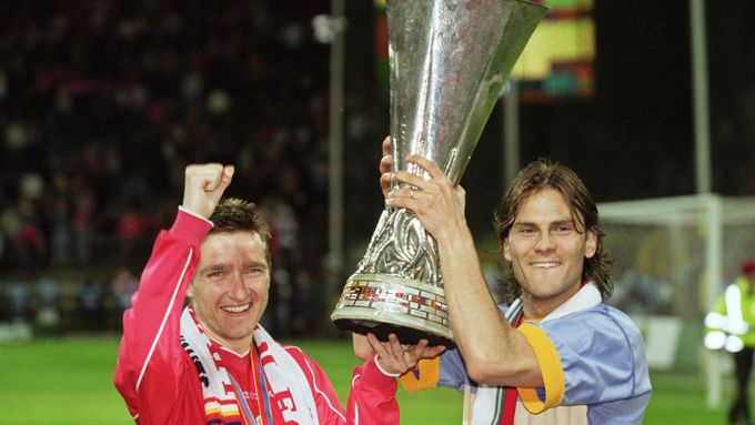 Patrik Berger si s Vladimírem Šmicerem připomněli společnou kariéru v Liverpoolu, s nímž vyhráli Pohár UEFA.