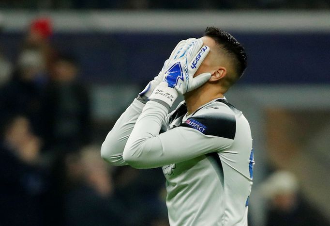 Soccer Football - Champions League - Group C - Atalanta v Dinamo Zagreb - San Siro, Milan, Italy - November 26, 2019  Atalanta's Pierluigi Gollini reacts  REUTERS/Alessan