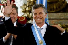 Argentina má nového prezidenta, Mauricio Macri složil přísahu