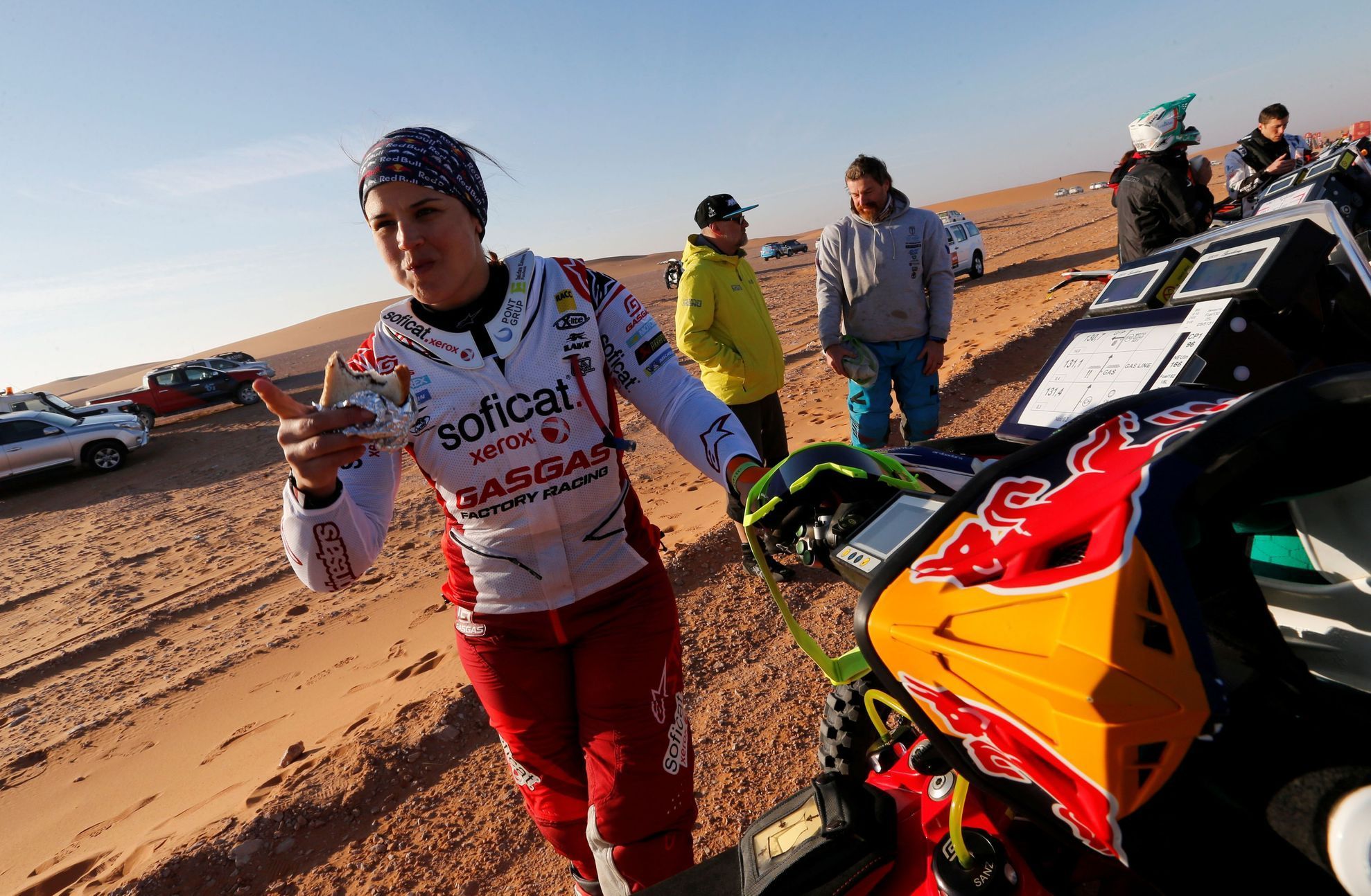 Motocyklistka Laia Sanzová v cíli Rallye Dakar 2020