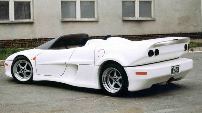 Za závodní vůz Innotech Mysterro získal Král v roce 1993 národní cenu za design.