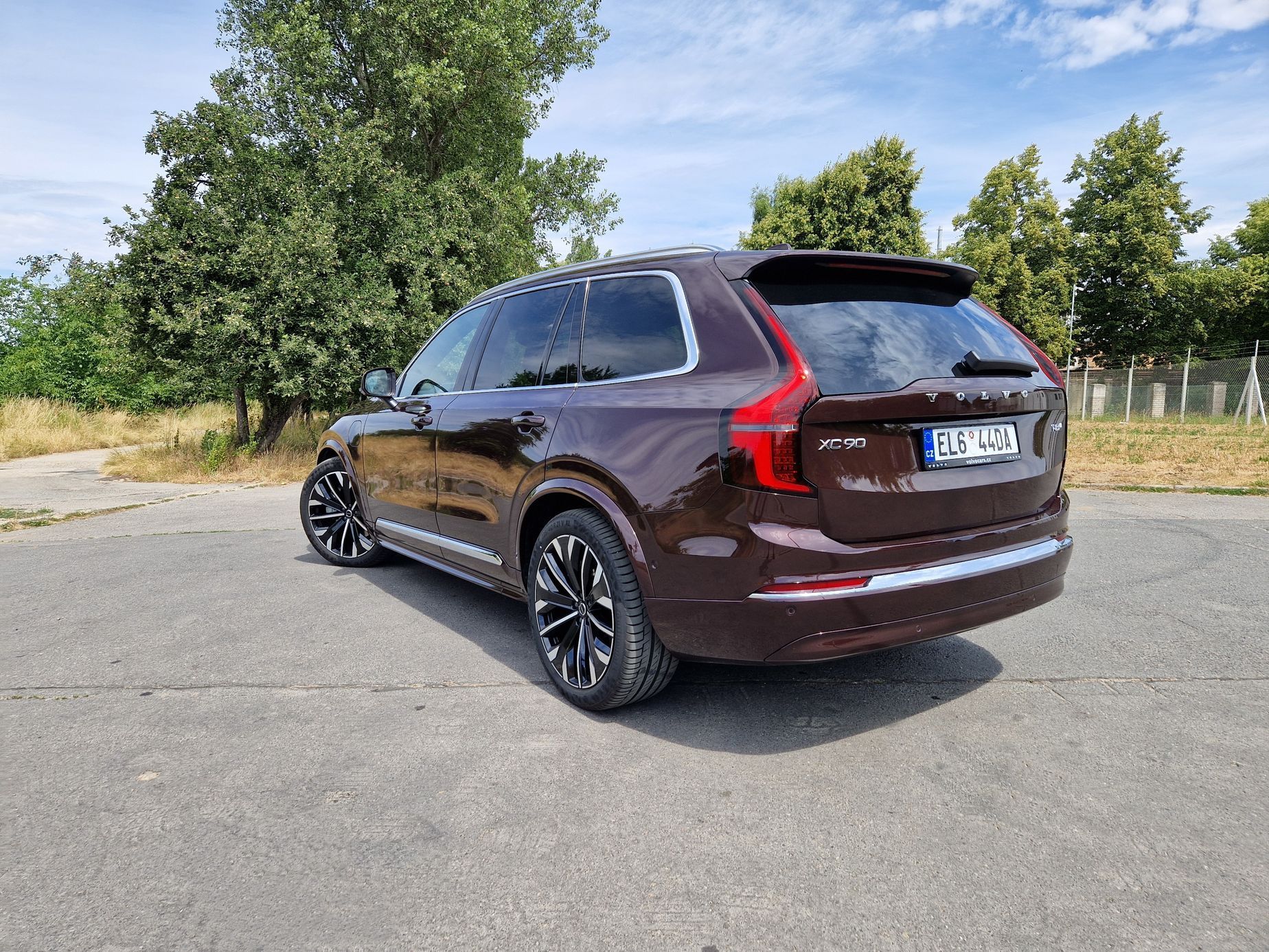 Volvo XC90 T8 AWD