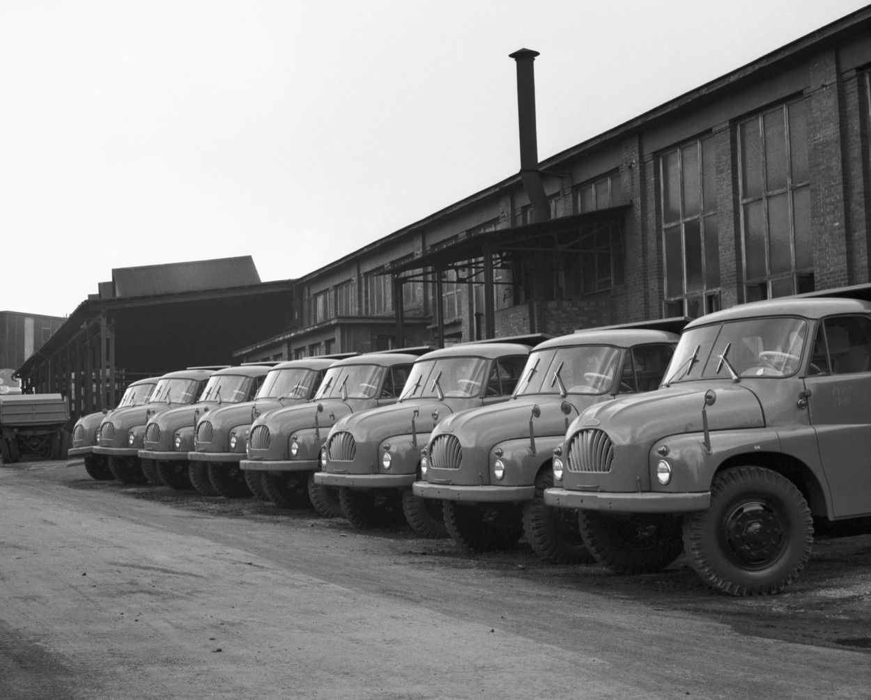 Tatra 138