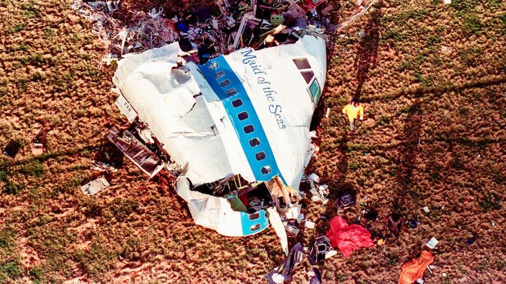 Dalo se tragédii Lockerbie zabránit? Semtex teroristů vybuchl za letu, zabil 270 lidí
