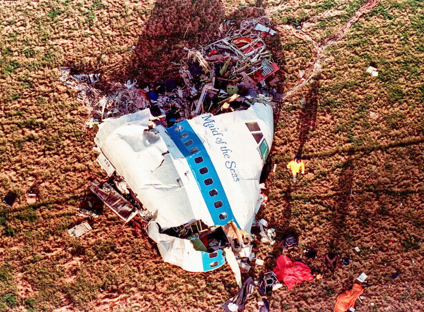 Lockerbie, Pan Am Flight 103, terorismus, bomba, letecká katastrofa, Lockerbie: A Search for Truth, televizní seriál, Zahraničí