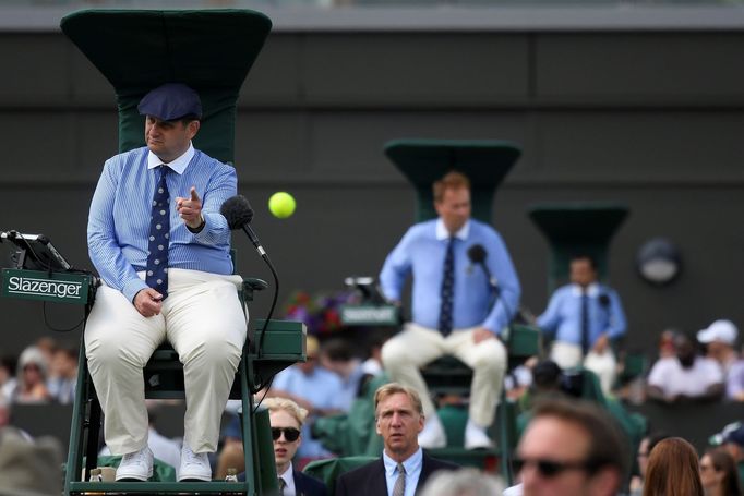 Wimbledon 2019, den druhý: Umpiroví rozhodčí