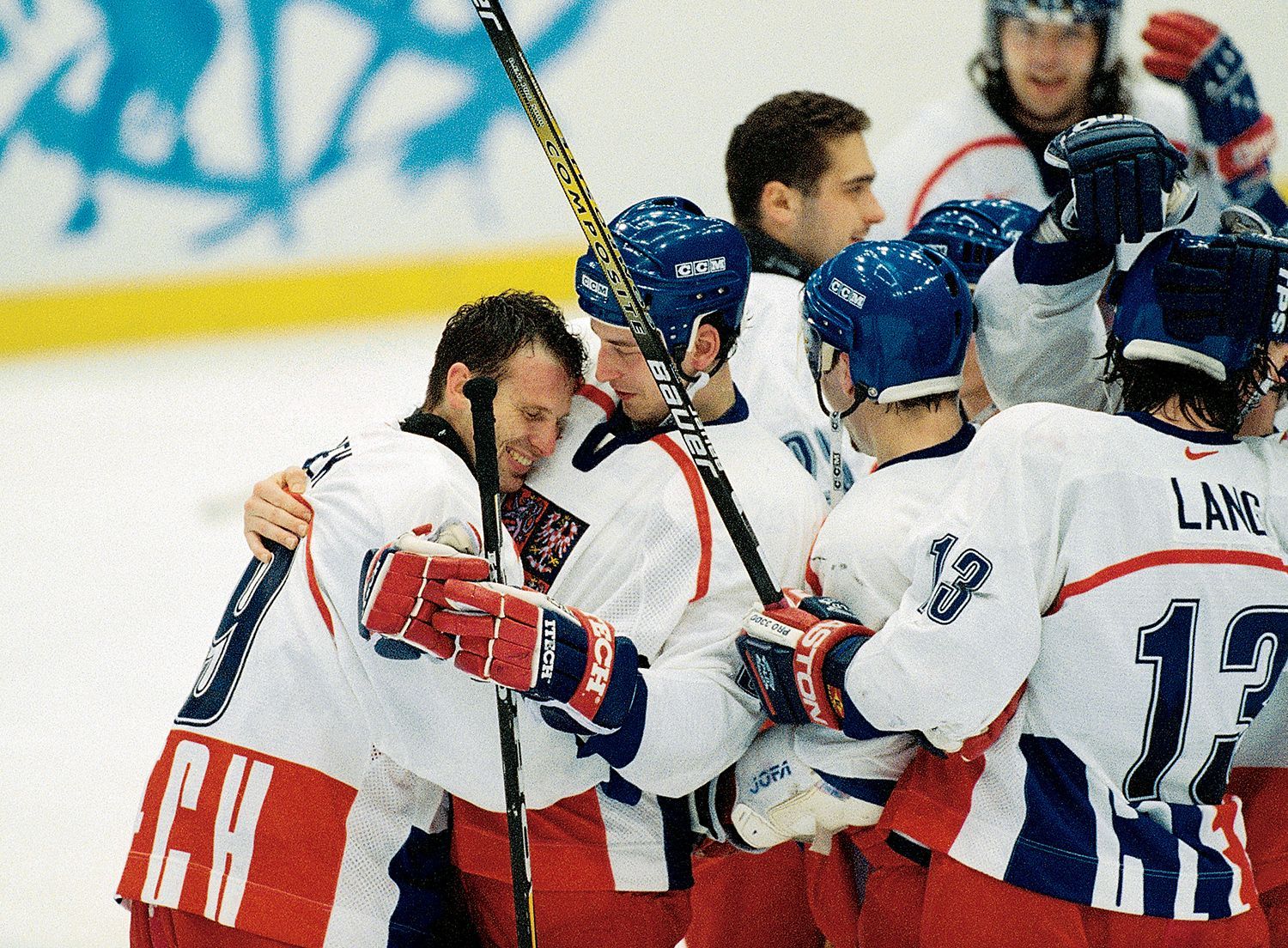 Herbert Slavík: hvězdy českého hokeje, fotoreportáž z NHL v době před OH v Naganu a snímky z Nagana