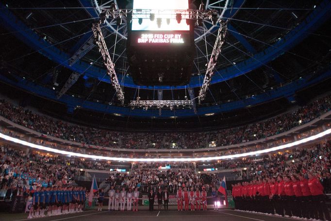 FC, finále ČR-Rusko 2015: minuta ticha za Paříž