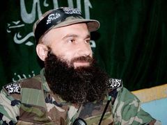 Největší teroristické útoky v Rusku vedl bývalý čečenský polní velitel Šamil Basajev. Loni ho Rusové zastřelili.