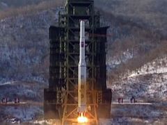 Start severokorejské rakety Unha-3.