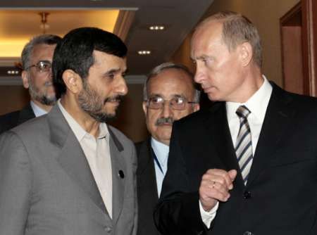Putin a Ahmadínežád