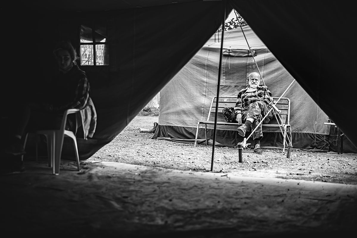 Lucie ŠIprová: fotoreportáž z koronavirového kontaktního centra pro lidi bez domova