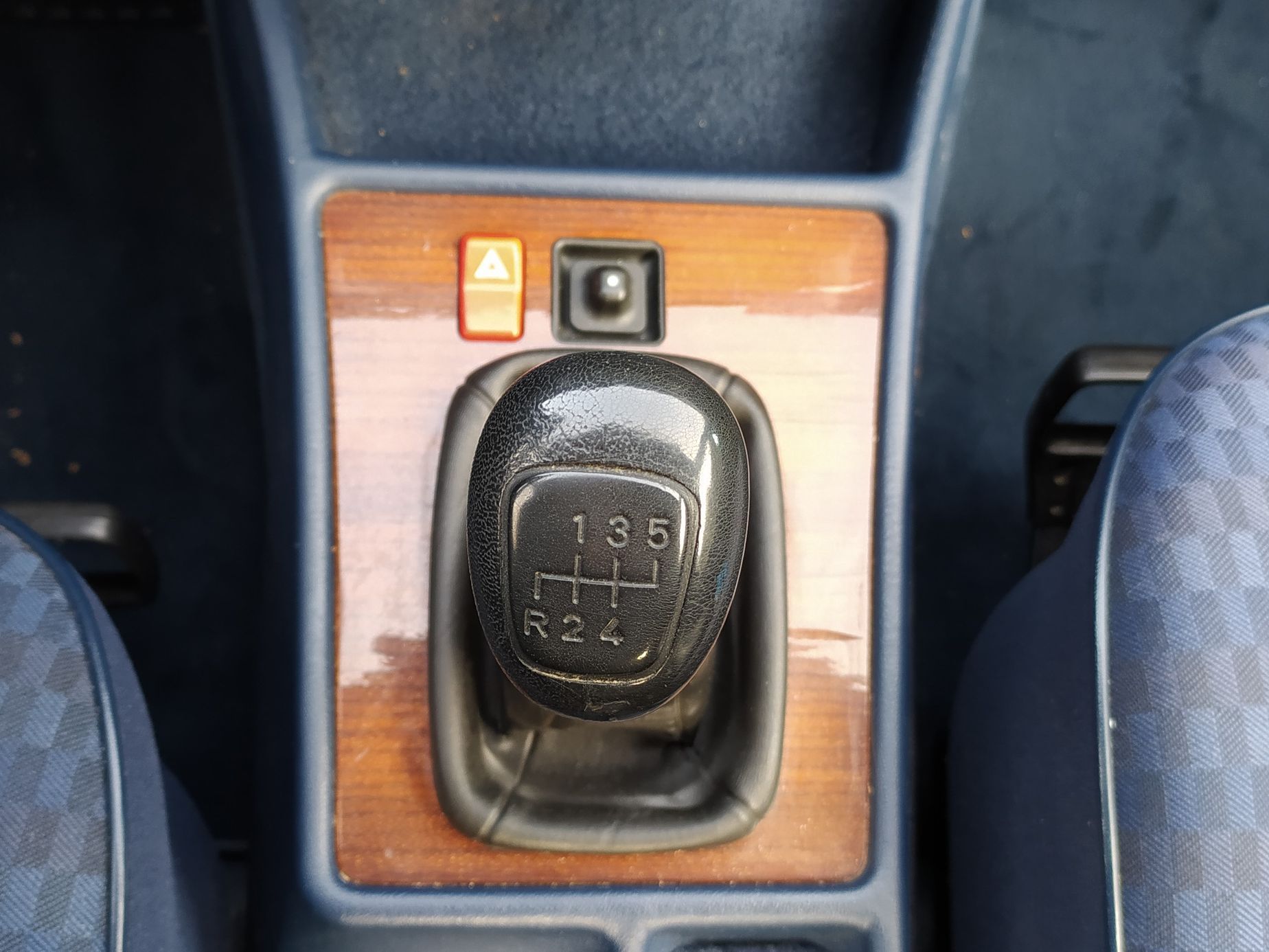 Mercedes-Benz 190 D