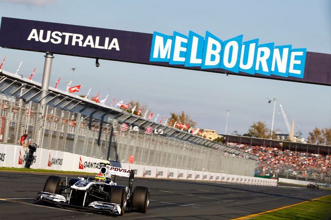 Svoji velkou premiéru ve formuli 1 si Pastor Maldonano odbyl loni v Melbourne. Ujel pouze 15 kol.