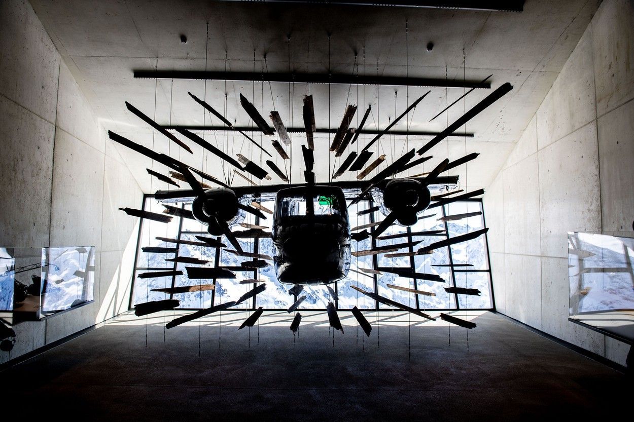 Ice Q, 007 Elements, Rakousko