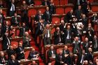 Padla italská vláda, hledá se nová