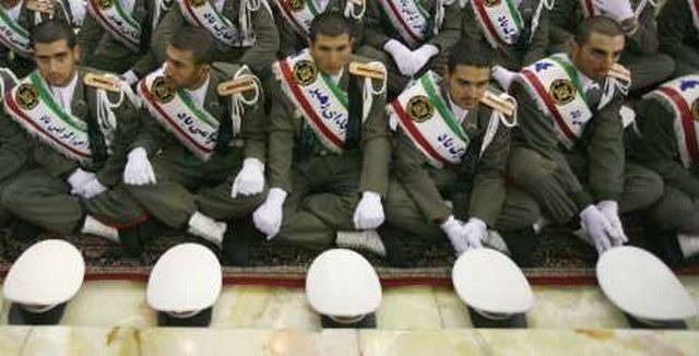 Írán vojáci