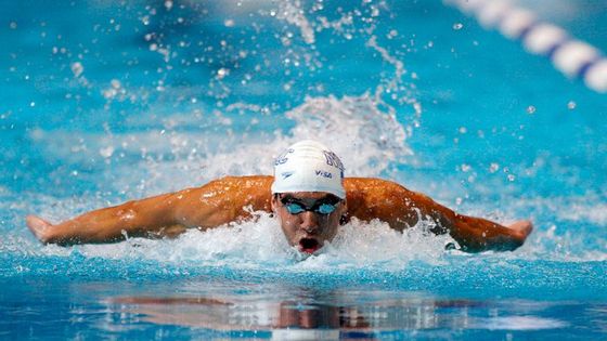 Podívejte se, jak si fenomenální Phelps vyplaval další rekord