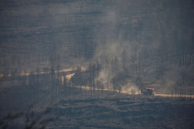 Ve Španělsku požáry zničili už přes 25 000 hektarů prostoru a vyžádali si dvě obětí.