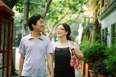 Studenti v Číně navštěvují seminář o lásce. Na školách ale mají zákaz randění i držení se za ruce