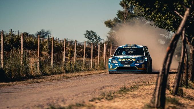 Václav Pech ve Fordu ¨Focus WRC na trati Rallye Hustopeče