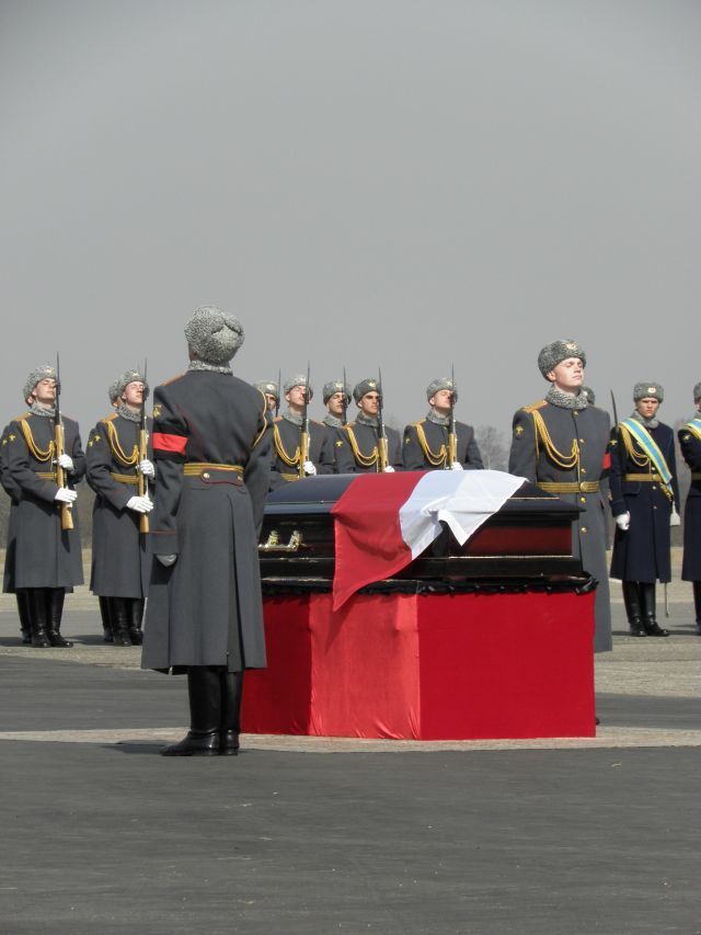 Převoz ostatků Lecha Kaczynského