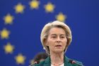 EU potřebuje rovnováhu ve vztazích s Čínou, uvedla v europarlamentu von der Leyenová