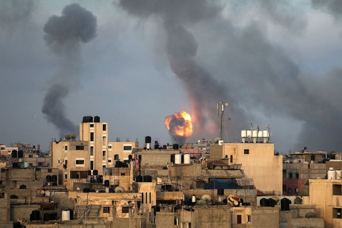 Izraelsko-palestinský konflikt vyústil v ostřelování Jeruzaléma a Pásma Gazy.