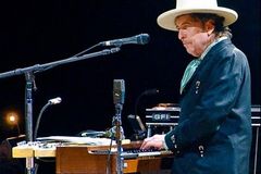 Výroční  zvonkohra svobody hraje písně Boba Dylana