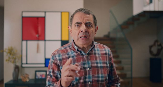 Rowan Atkinson jako Trevor.