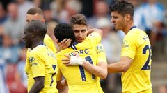 Jorginho z Chelsea slaví gól proti týmu Huddersfield Town