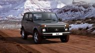 Lada Niva je dalším příkladem dlouhověkosti ruských automobilů. Robustní off-road měl premiéru v roce 1977 a okamžitě se stal prodejním hitem v Sovětském svazu i na mnoha exportních trzích. Zdobily ho výborná průchodnost terénem i relativní technická jednoduchost, která dovolila provádět řadu oprav svépomocí. K tomu všemu bylo auto i poměrně levné, a proto Niva jako jeden z mála ruských dlouhověkých modelů udržela svou popularitu mimo Rusko i po pádu východního bloku. Lada se pokoušela auto několikrát nahradit, například Chevroletem Niva, což byl společný model AvtoVAZ a General Motors z přelomu tisíciletí, kvůli kterému následně původní Niva ztratila své jméno a musela se přejmenovat na Ladu 4x4. Neúspěšně.