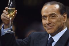 Berlusconi je zpátky v Serii A. Jeho Monza na druhý pokus prošla přes play off