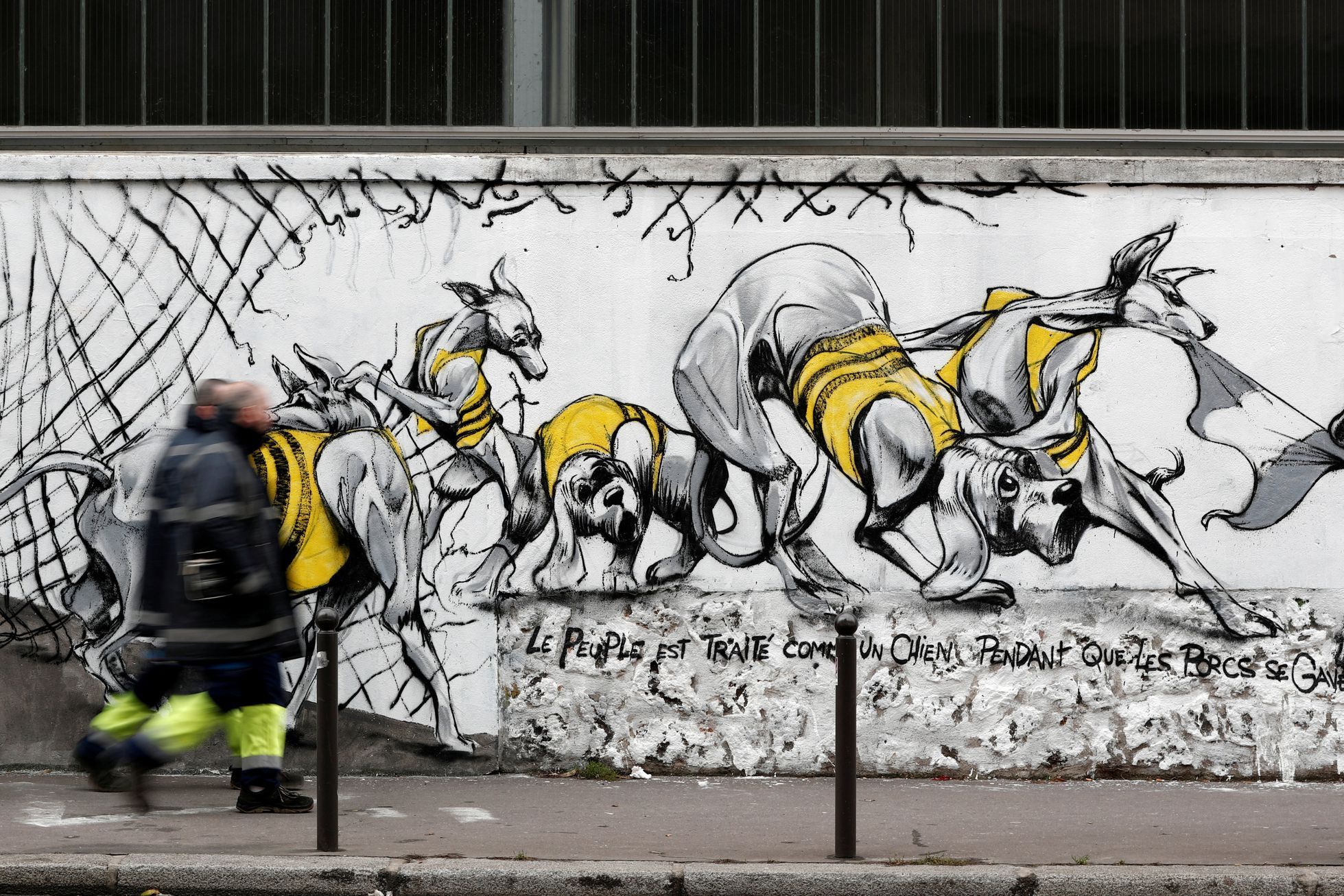 Žluté vesty street art graffiti Paříž