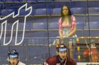 I tuto fanynku Sparty mohlo potěšit alespoň to, že její milovaný klub v Ostravě v řádném čase neprohráli už čtyři roky.