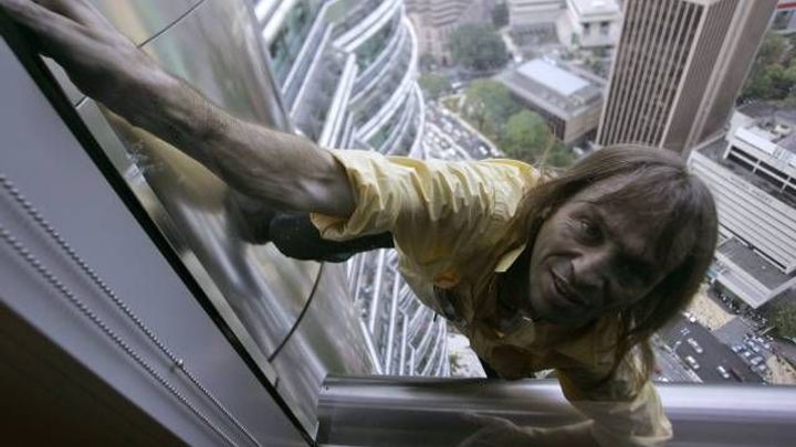 Obrazem Pavouci Muz Na Mrakodrapu Aktualne Cz