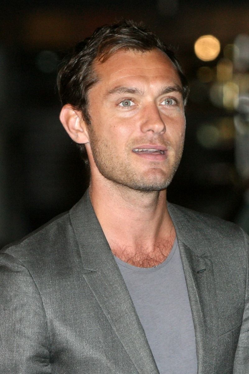 Jude Law po příjezdu do Karlových Varů