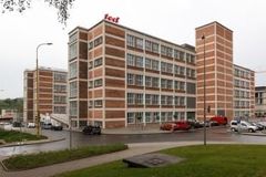 Zlínská galerie zrušila výstavu, politici ji měli za porno