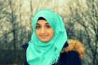 Na výhrůžky jsem zvyklá, ale e-maily škole mě překvapily, říká muslimka z teplické školy
