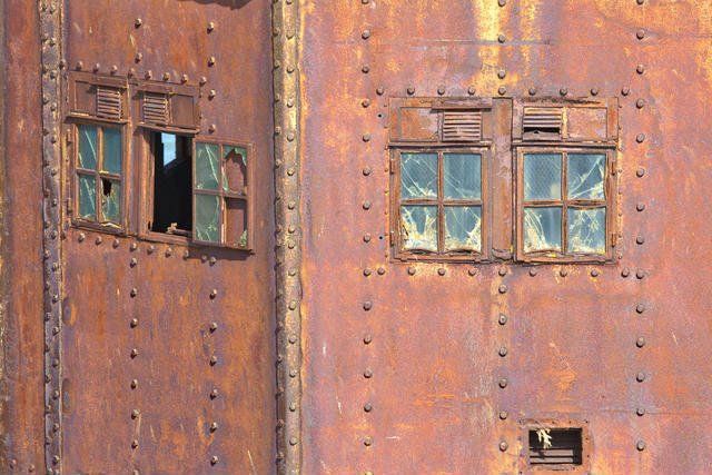 věže duchů britské pobřeží