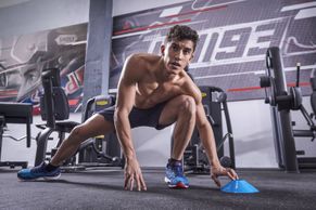 Nestárnoucí Doktor, mladý šampion a věčný kralevic. I to jsou soupeři Karla Abrahama v MotoGP