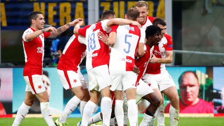 Sinolog: Slavie je symbolem čínského vlivu. Byli by proti sobě, kdyby ji sabotovali