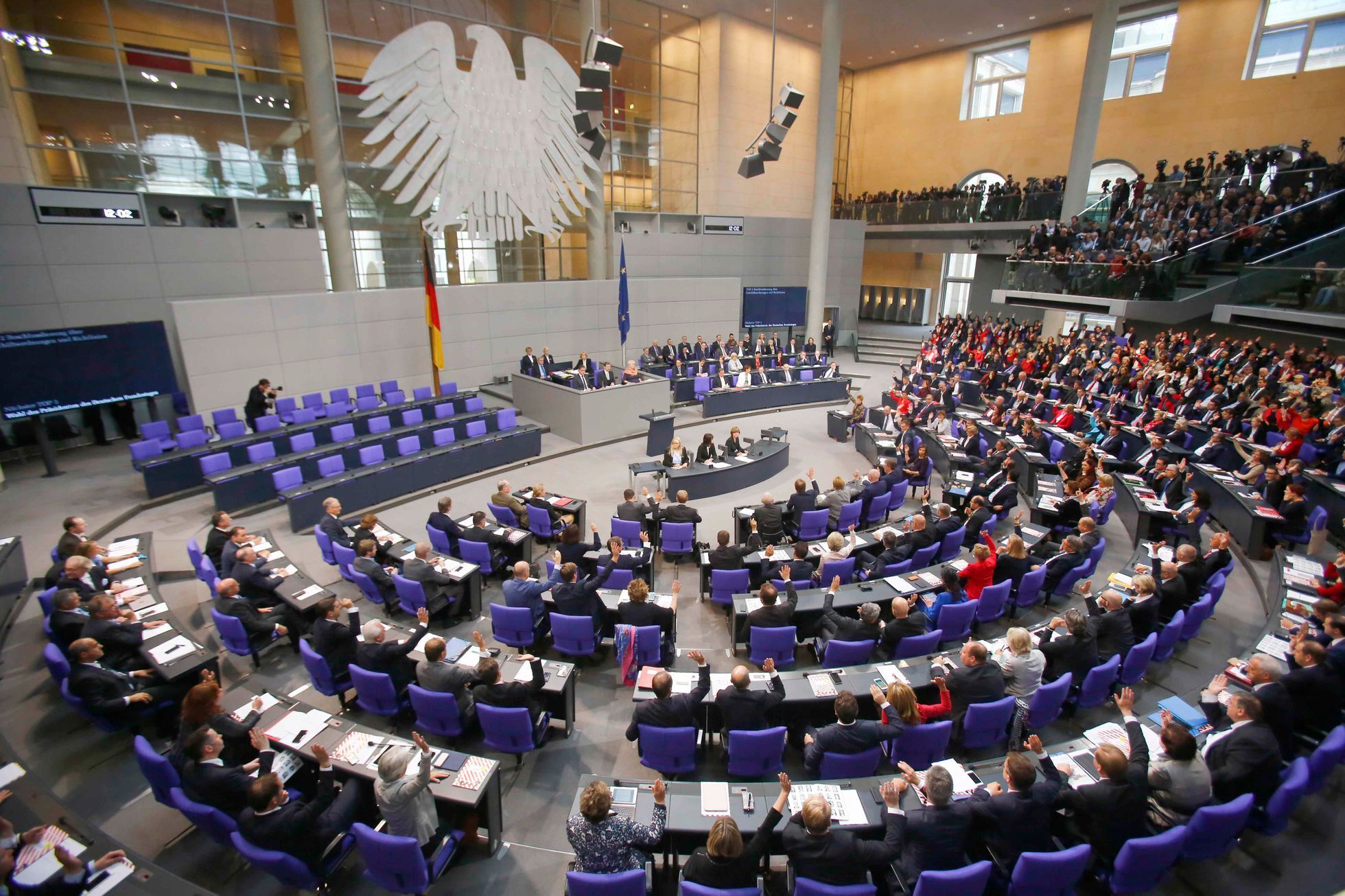 V Berlíně se poprvé sešel nový Bundestag.
