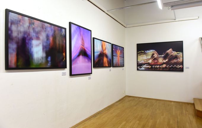 Snímek z výstavy Zdeňka Stuchlíka.