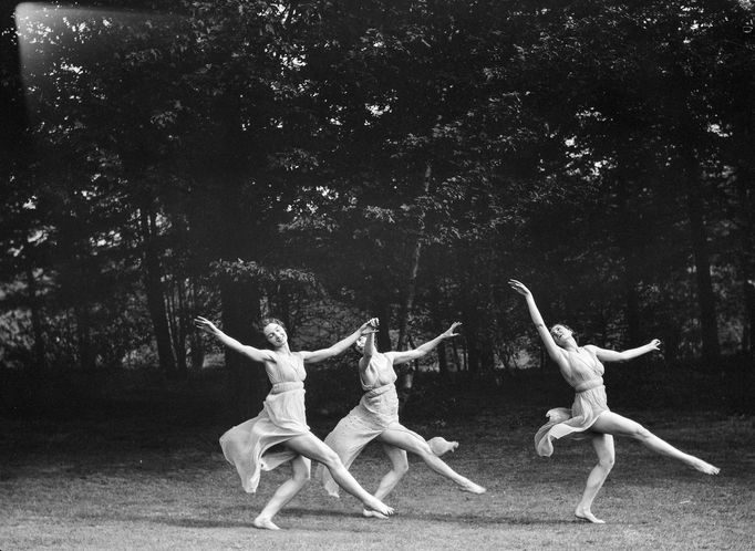 Arnold Genthe: fotografie aktů a tance