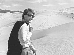 Lynch v lokacích při natáčení Duny, 1983.