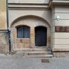 Tajná chodba StB na italské velvyslanectví v Nerudově ulici v Praze
