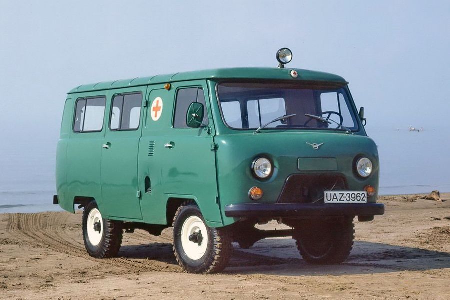 UAZ 450/452